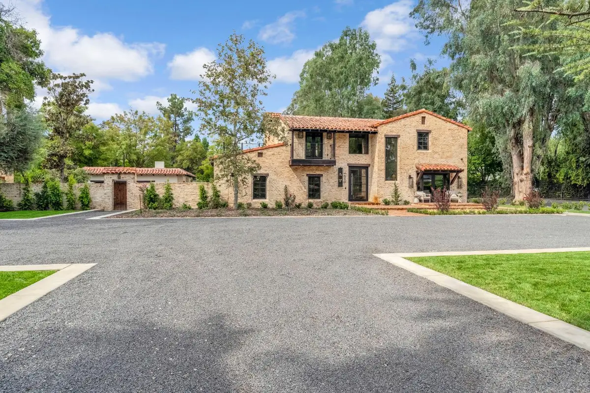 4689 N Van Ness Boulevard, Fresno, CA 93704 - Image #1