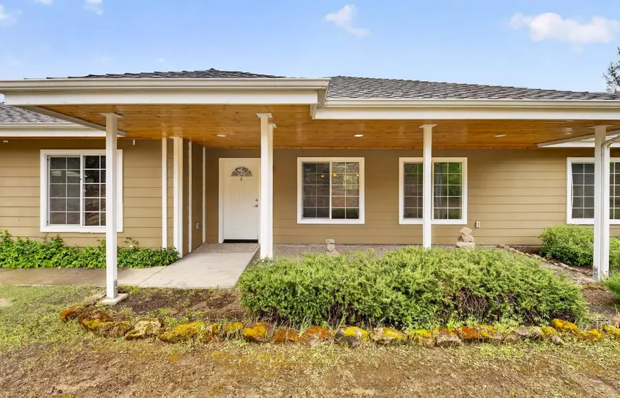 42160 Titan Court, Coarsegold, CA 93614 - #2