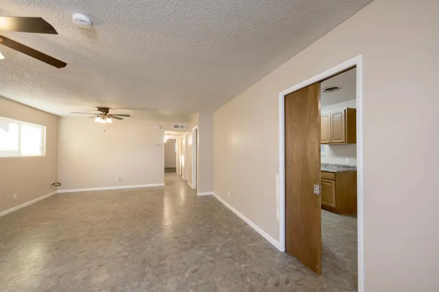 16 E Eden, Fresno, CA 93706 - Image #2