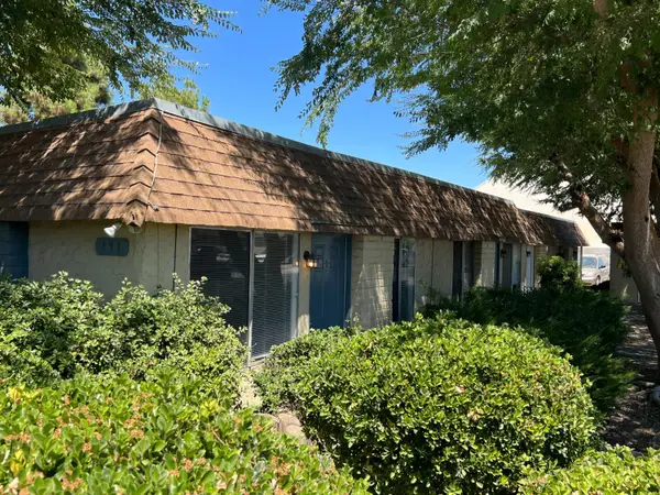 481 Minnewawa Avenue #104, Clovis, CA 93612