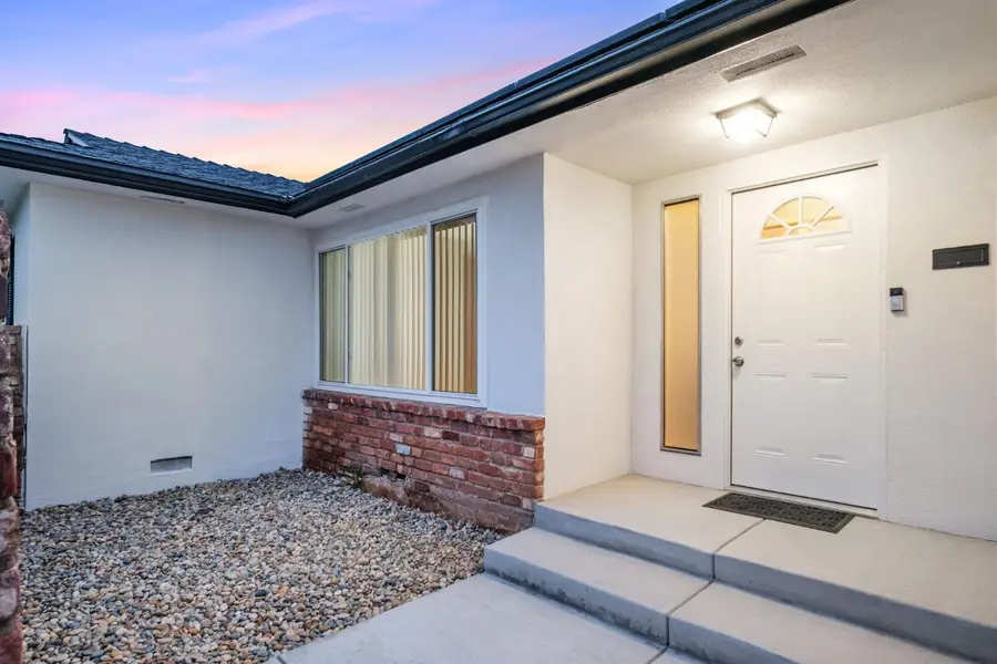 638 E Browning Avenue, Fresno, CA 93710 - Image #2