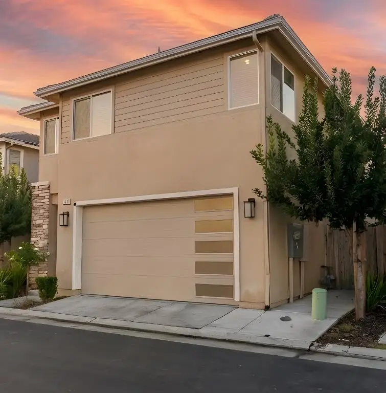 3742 Longford Way, Clovis, CA 93619 - Image #2