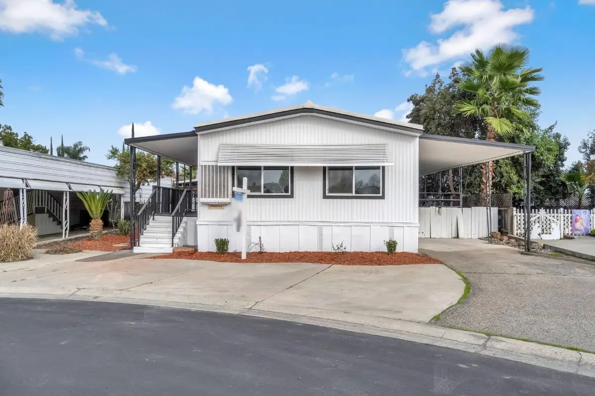 1218 E Cleveland Avenue #153, Madera, CA 93638 - #1