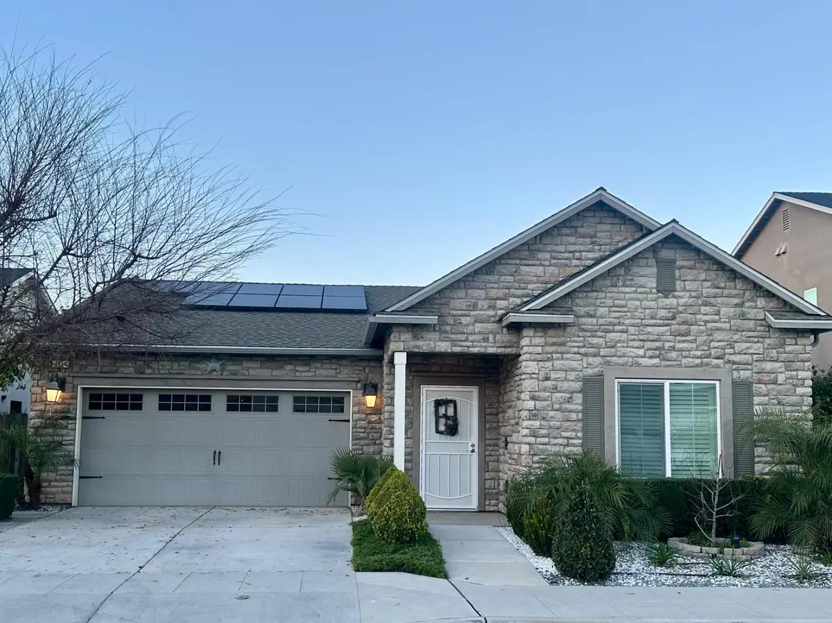 6214 E Fedora Avenue, Fresno, CA 93727 - Image #1