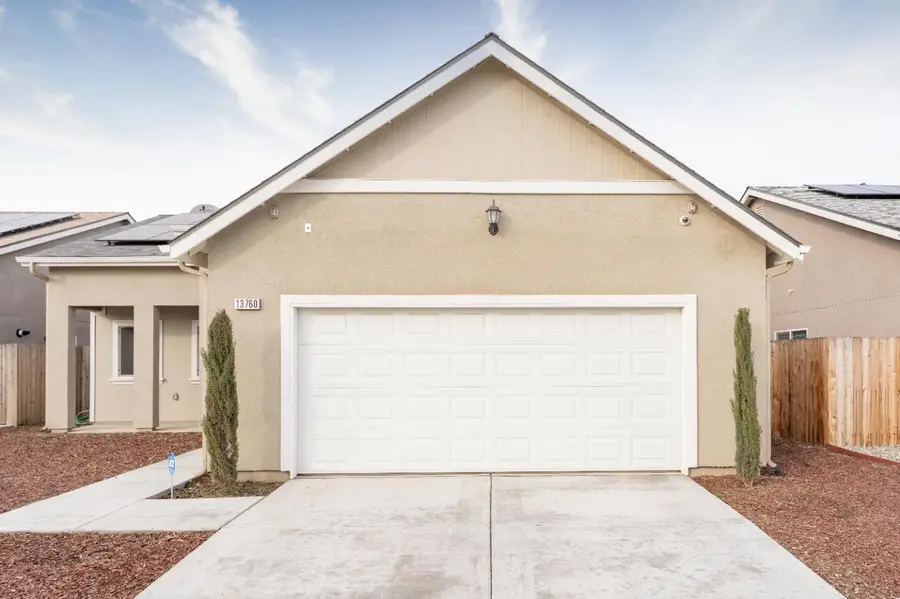 13760 Larkspur Way, Armona, CA 93202 - #2