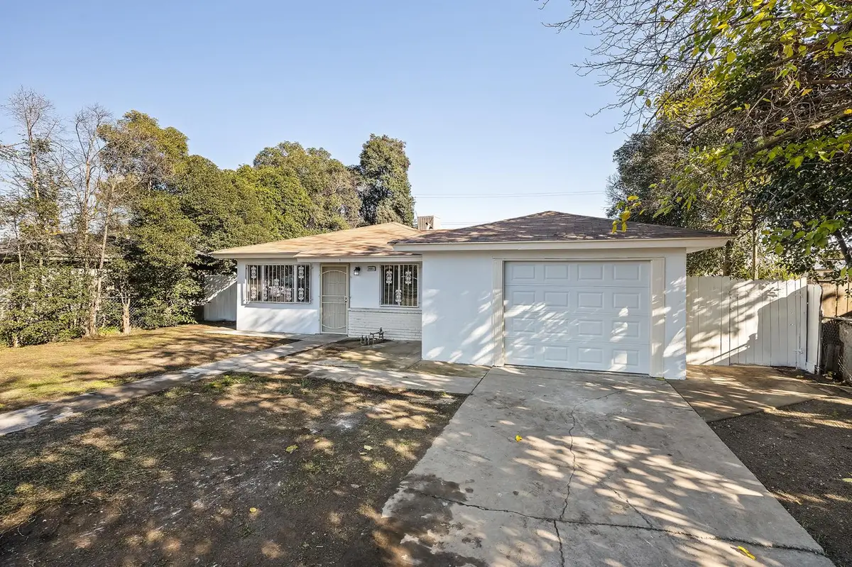 2695 S Tupman Avenue, Fresno, CA 93706 - Image #1