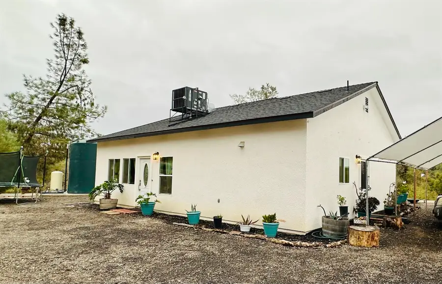 32003 Shah Court, Coarsegold, CA 93614 - Image #2