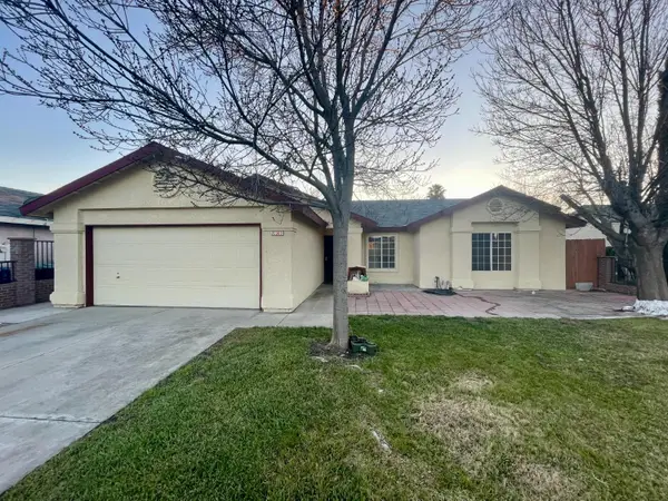 22307 White Avenue, San Joaquin, CA 93660