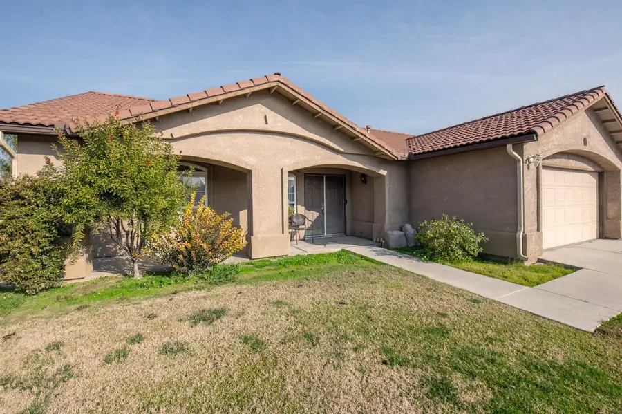 14072 W G Street, Kerman, CA 93630 - Image #2