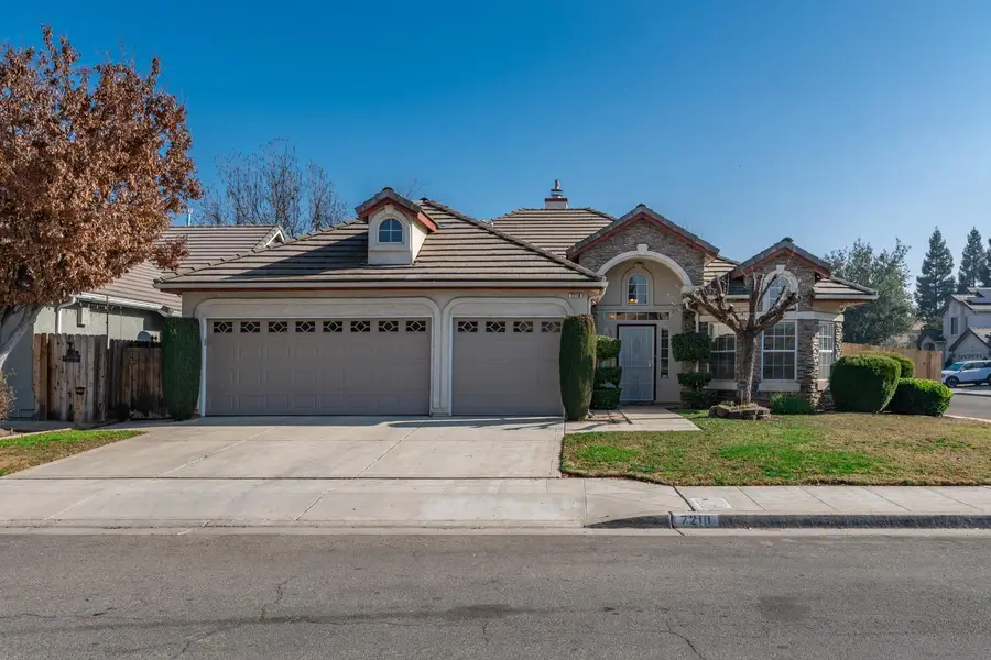 7210 N Laval, Fresno, CA 93720 - Image #2
