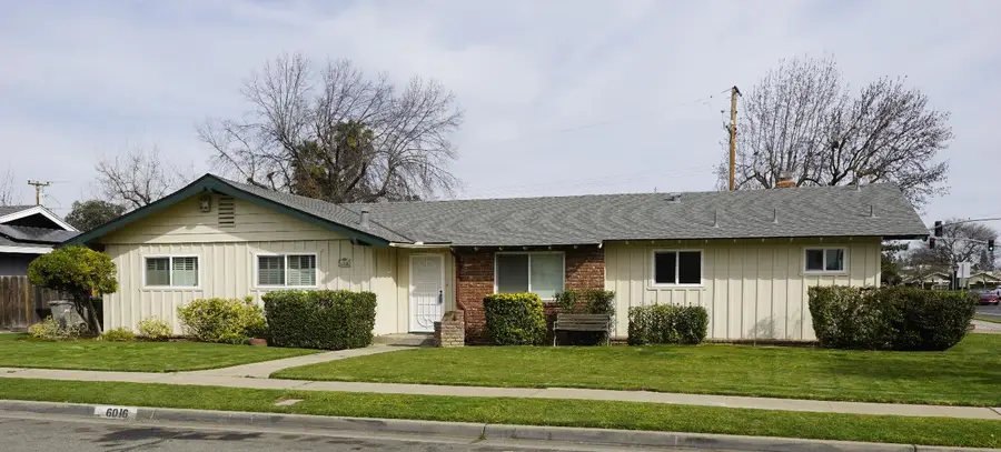 6016 N Nantucket Avenue, Fresno, CA 93704 - #3