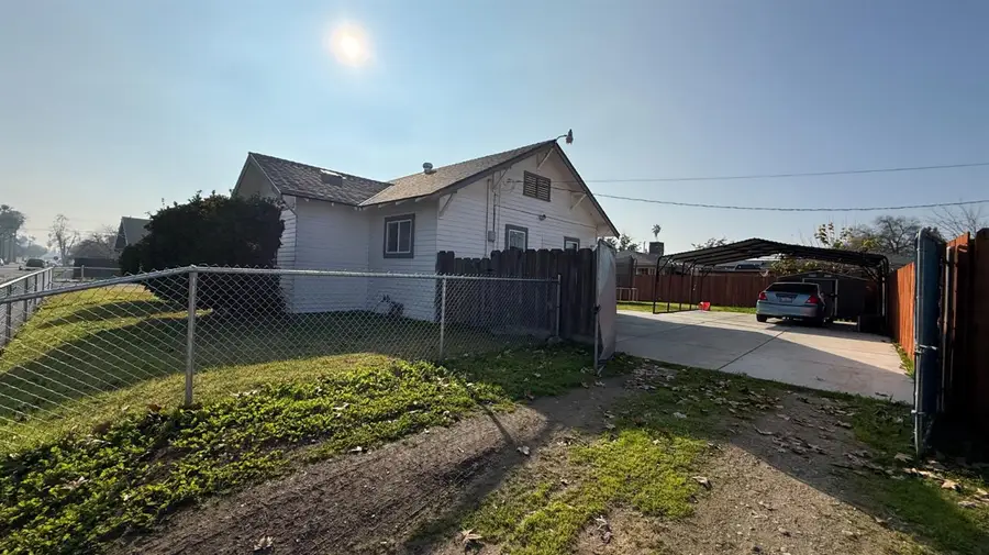3769 E Mckenzie Avenue, Fresno, CA 93702 - Image #3