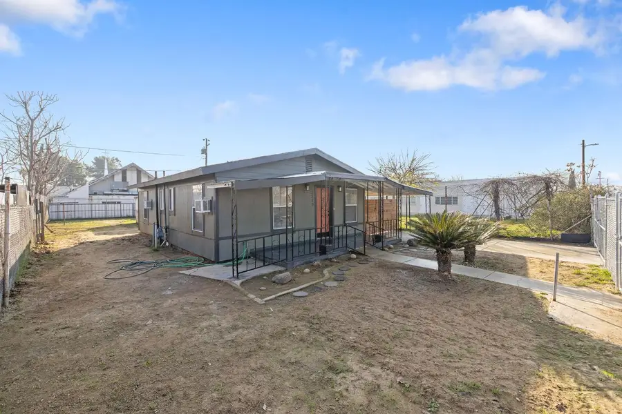 2223 Steele Avenue, Bakersfield, CA 93307 - #3