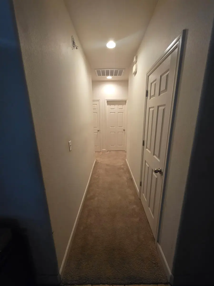 5820 W Ashcroft Avenue, Fresno, CA 93722 - Image #3