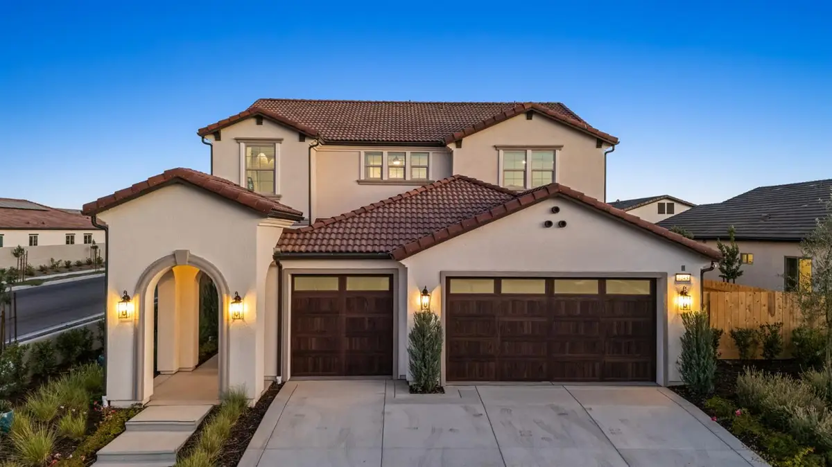 7243 W Ashcroft Avenue, Fresno, CA 93723 - Image #1