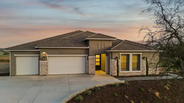 19678 Ventana Hills Drive, Clovis, CA 93619