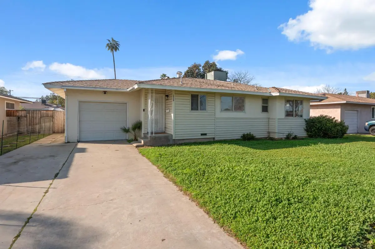 3939 N Pleasant Avenue, Fresno, CA 93705 - Image #1