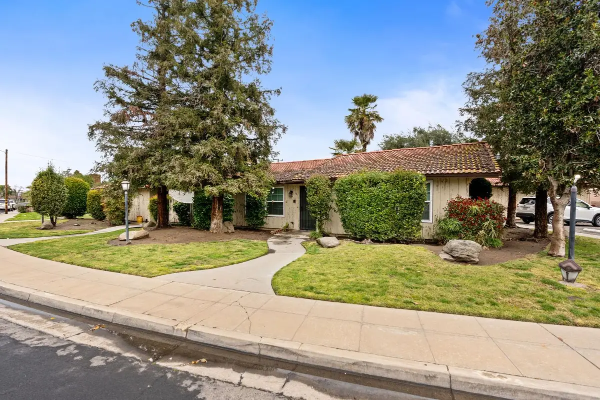 1063 Pierce Drive, Clovis, CA 93612 - #1