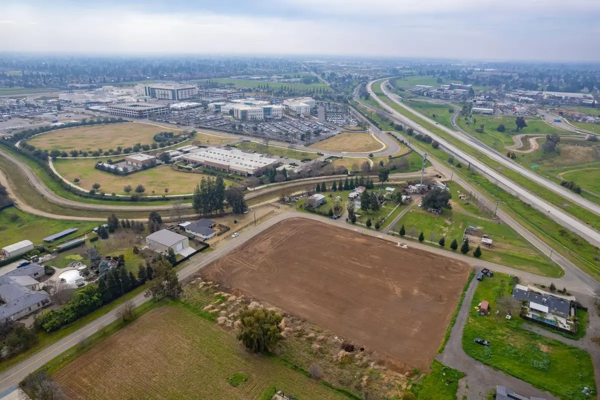 1 Locan Ave And Alluvial Ave, Clovis, CA 93619 - #1