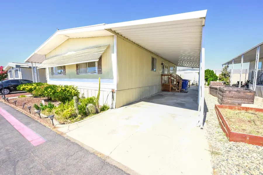 105 W Herndon Avenue #18, Pinedale, CA 93650 - Image #3