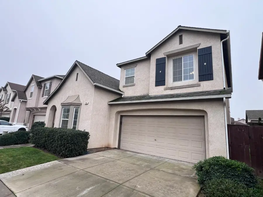 770 W Brittany Lane, Clovis, CA 93619 - #2