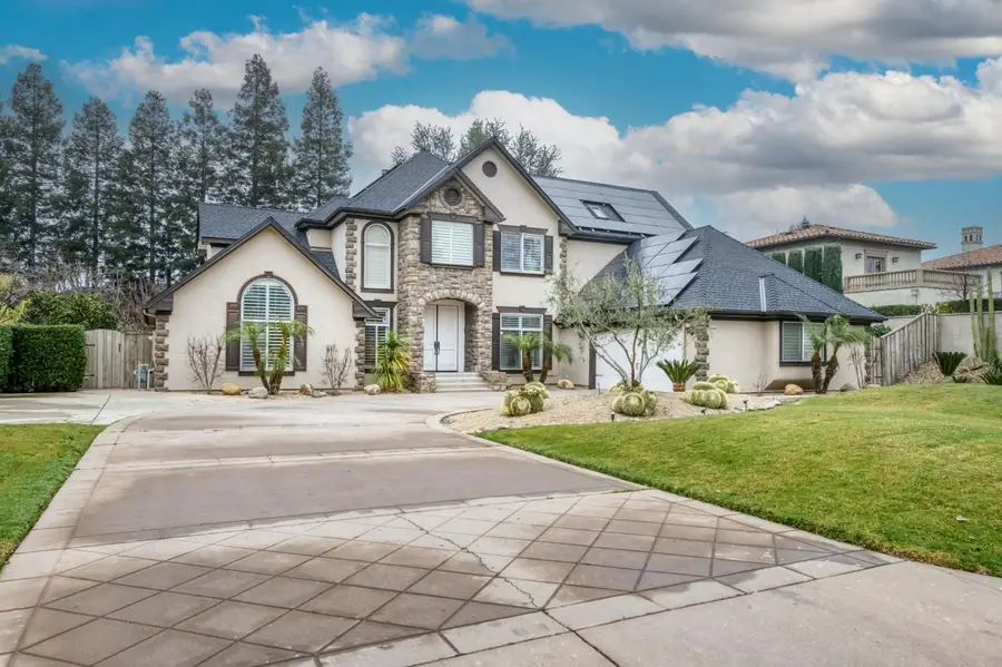 2450 W Beechwood Avenue, Fresno, CA 93711 - Image #2