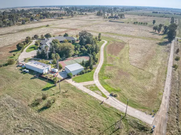 0 E Copper Avenue, Clovis, CA 93619