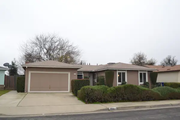 332 W Indianapolis Avenue, Clovis, CA 93612