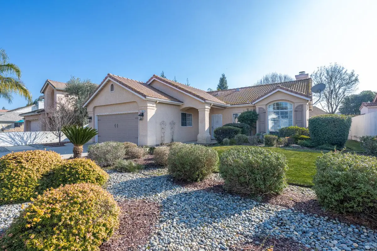 2652 Morris Avenue, Clovis, CA 93611 - #1