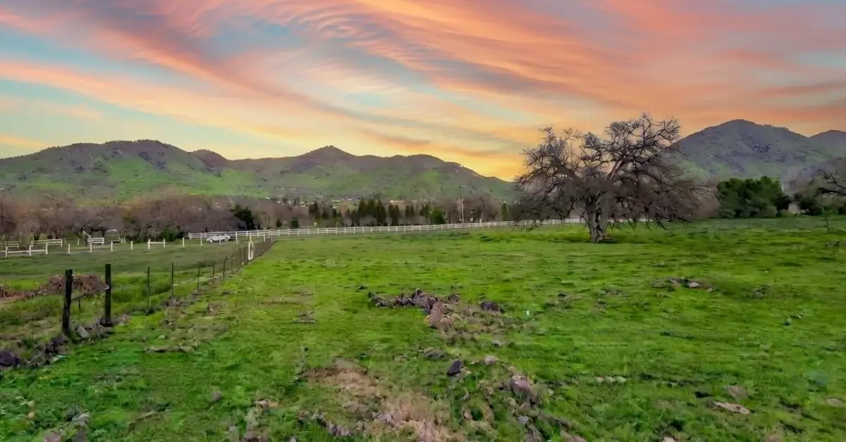 6 N Elwood Road, Sanger, CA 93657 - Image #1