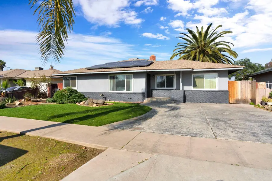 1328 W Normal Avenue, Fresno, CA 93705 - Image #2