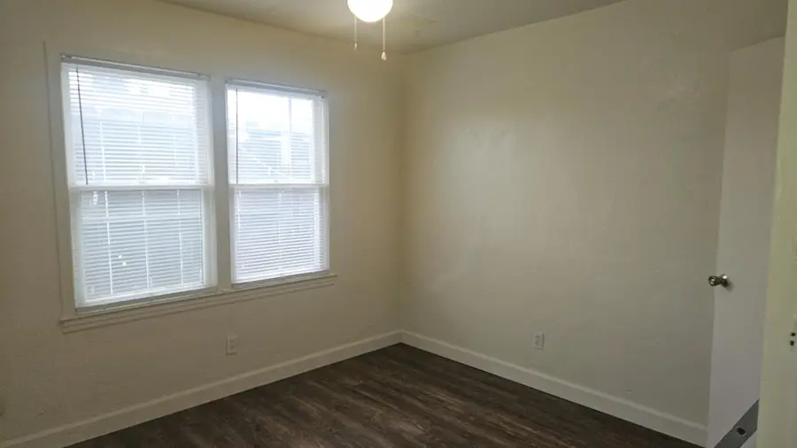 3445 E Terrace Avenue, Fresno, CA 93703 - Image #3