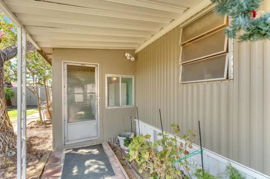 336 E Alluvial Ave #66, Fresno, CA 93720 - Image #2