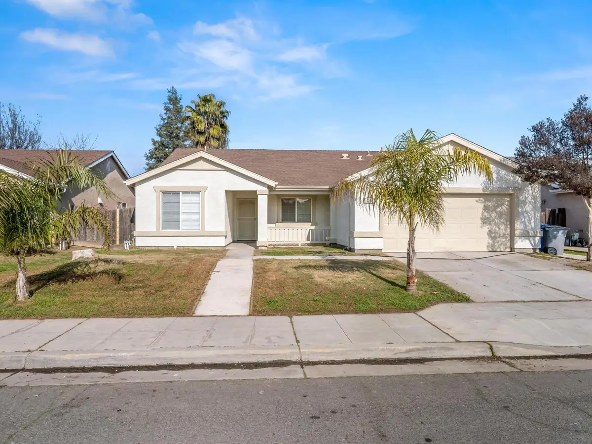 4068 W Weldon Avenue, Fresno, CA 93722 - Image #1