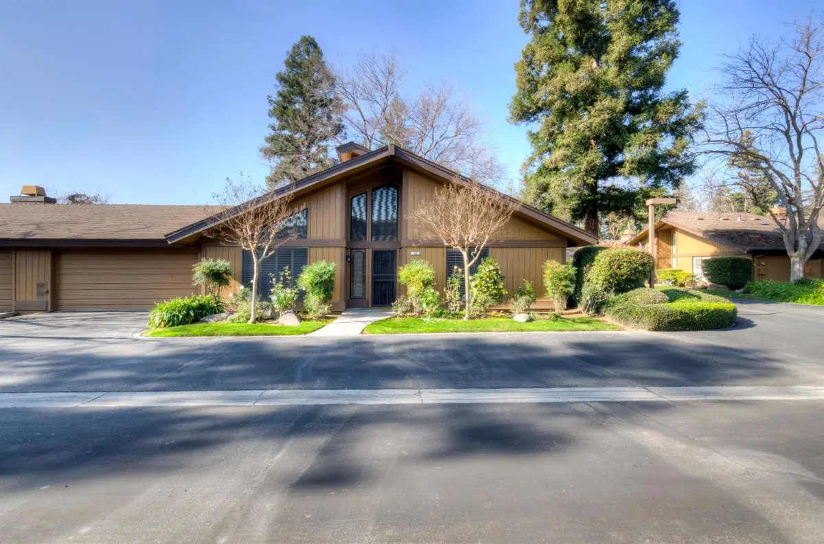 6260 N Palm Avenue #105, Fresno, CA 93704 - Image #1