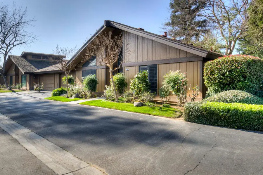 6260 N Palm Avenue #105, Fresno, CA 93704 - Image #2