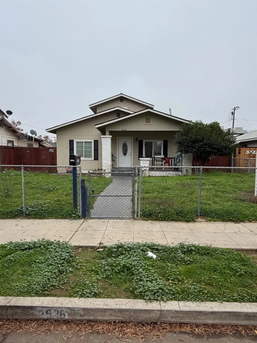 2538 E Clay Avenue, Fresno, CA 93701 - #2