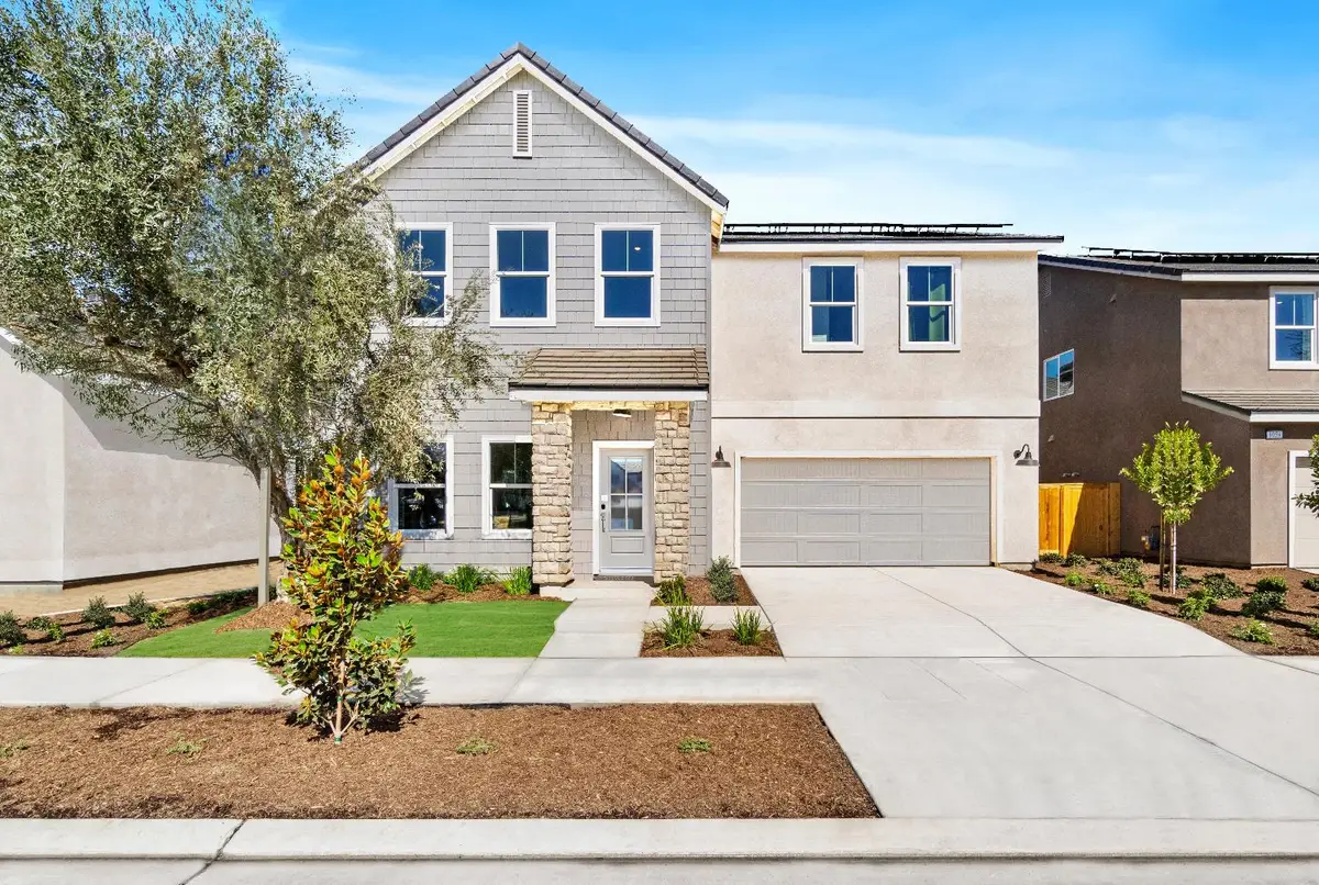 1053 Springtime Avenue, Clovis, CA 93619 - Image #1