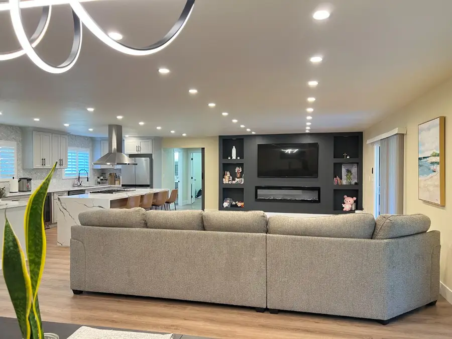 5686 N Briarwood Avenue, Fresno, CA 93711 - Image #3