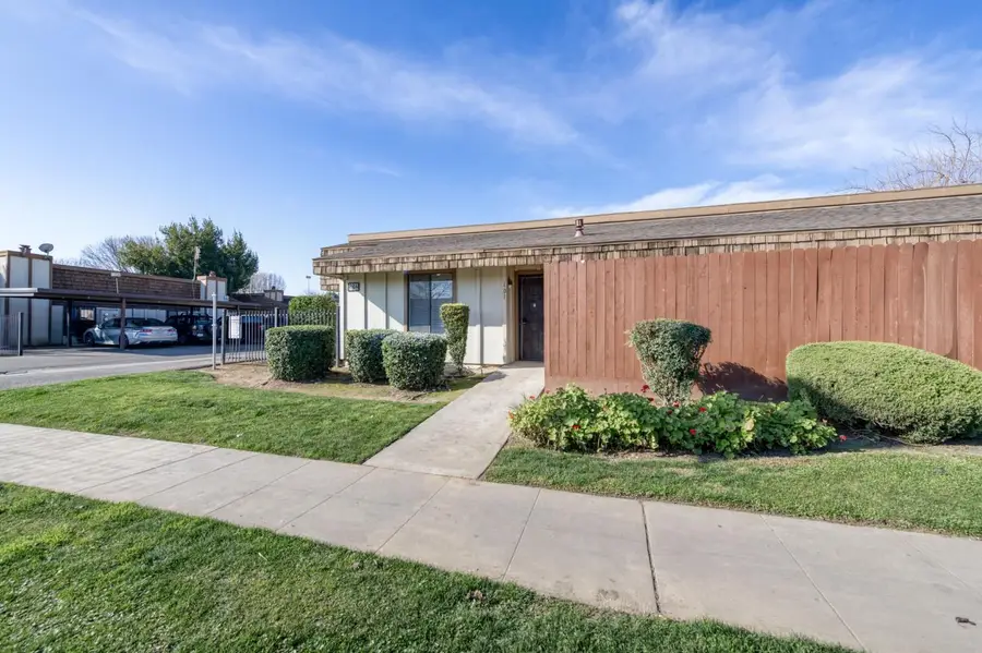 1221 N Peach Avenue #101, Fresno, CA 93727 - Image #2
