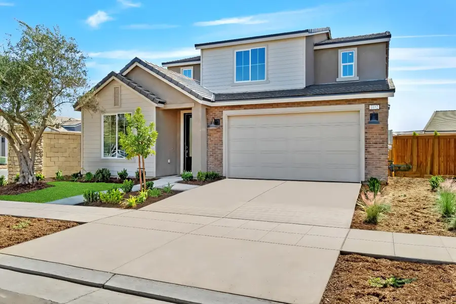 1052 Springtime Avenue, Clovis, CA 93619 - Image #2