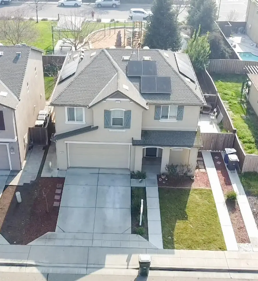 1348 Apple Court, Madera, CA 93638 - Image #2