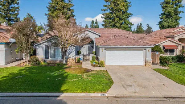 5950 W Chennault Avenue, Fresno, CA 93722