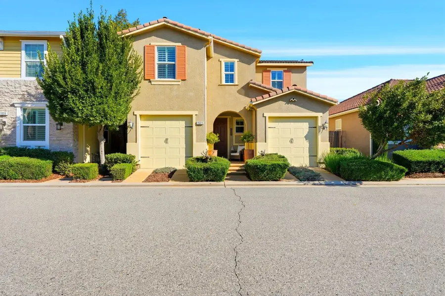 1521 N Encoure Way, Clovis, CA 93619 - Image #2