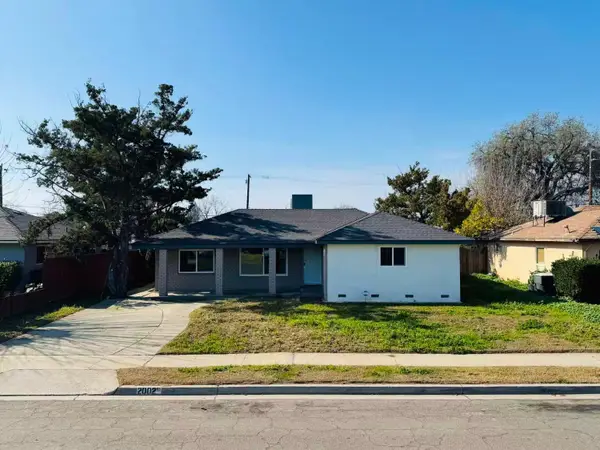 2002 N Woodridge Way, Hanford, CA 93230