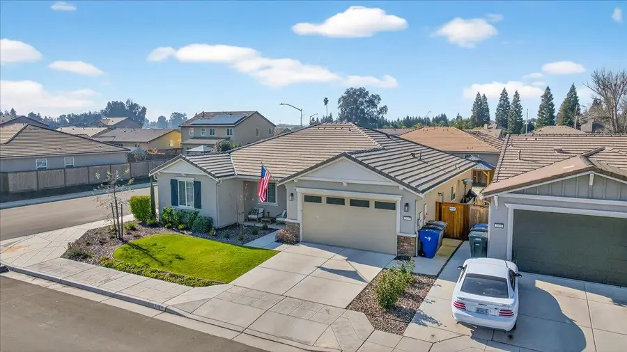 2119 N Applegate Avenue, Fresno, CA 93737 - Image #3