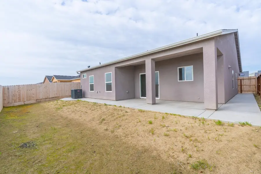 1212 E Orange Street, Avenal, CA 93204 - #2