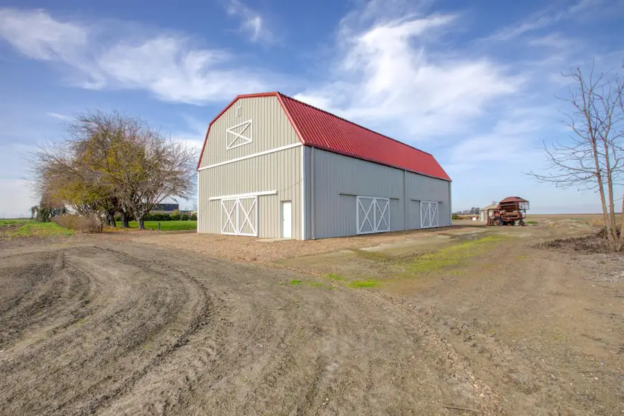 9100 State Highway 152, Dos Palos, CA 93620 - Image #3