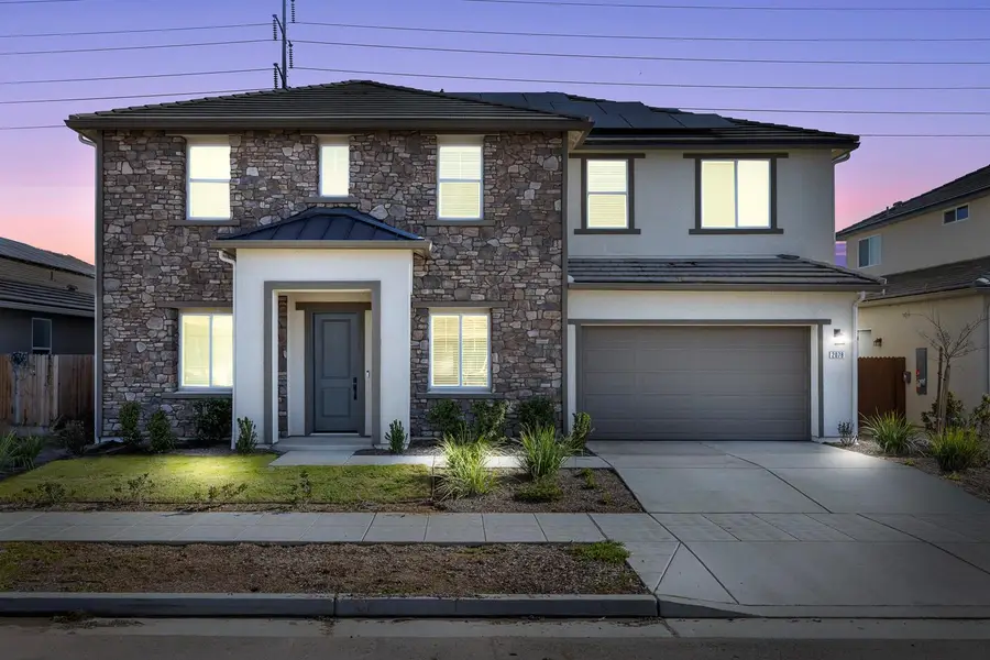 2078 N Laverne Avenue, Fresno, CA 93727 - Image #2