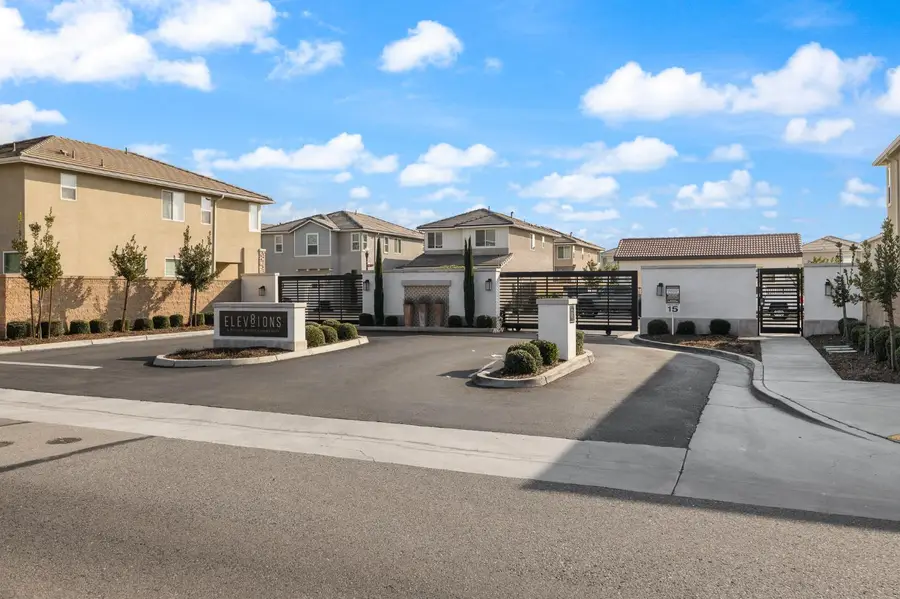712 N Bliss Lane, Clovis, CA 93611 - Image #2
